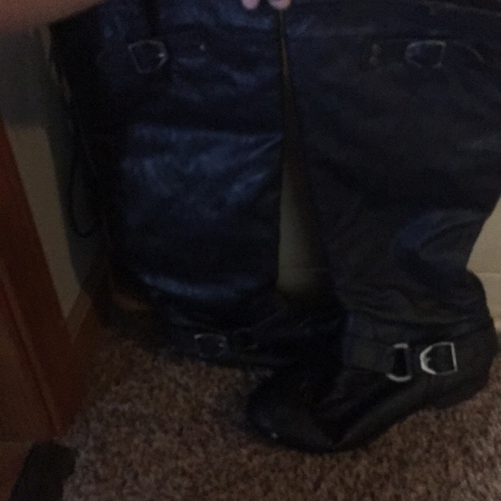 Black boots